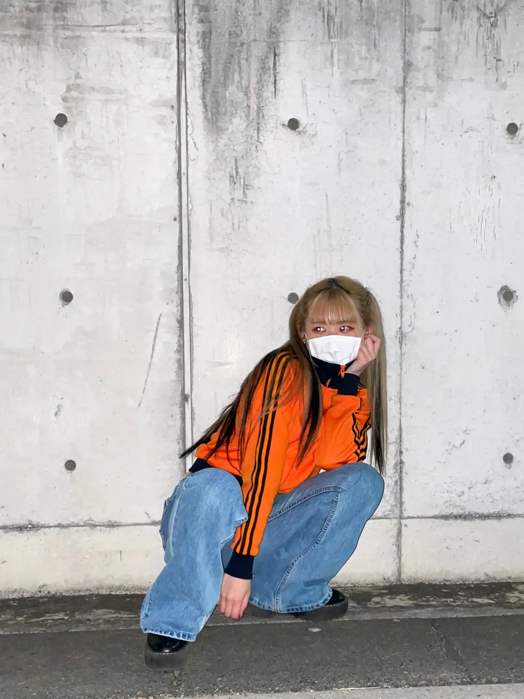 古着女子のトラックジャケット着こなし | p!noが投稿したフォトブック 